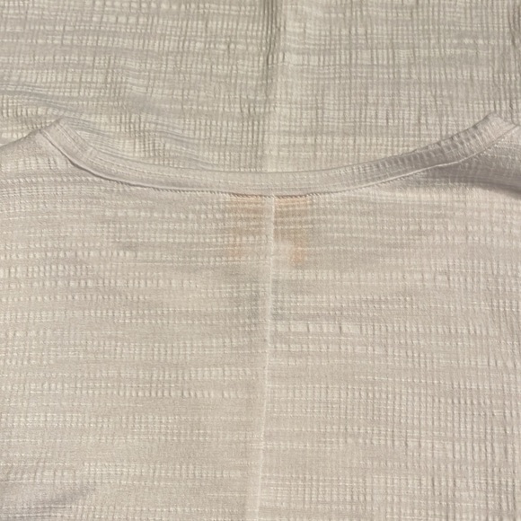 Ruby Rd. Lightweight white short sleeve top crochet on bell sleeves Size M NWT - Picture 8 of 9